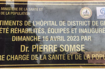  Le chef du département de la santé et de la population Dr Pierre SOMSE a officiellement ce jour les nouveaux bâtiments et ceux réhabilités du district de Kouango-Grimari