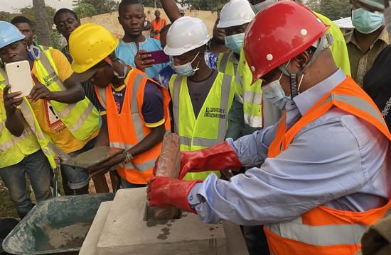 Cérémonie de lancement des travaux de réhabilitation de l'hôpital de district de Mbaiki